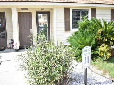 510 Fairwood Lakes Dr. Unit 16-C