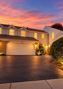 728 Village Cir