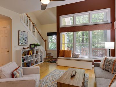 12 Indigo Creek Trl