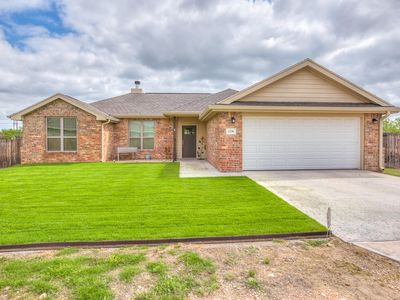 1238 Daniel St