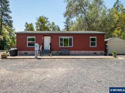 29727 Santiam Terrace Rd