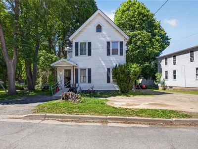 23 Academy St