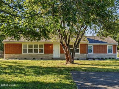 8022 Watterson Trl