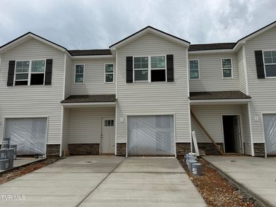 136 Holt Way