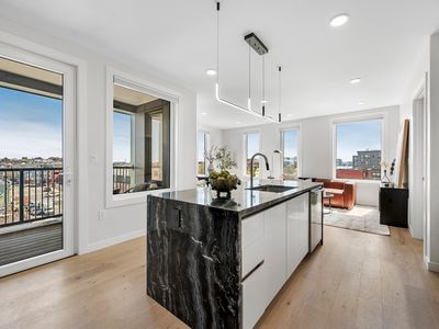 2 Maverick Sq #501