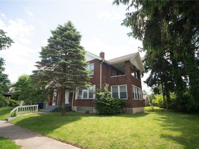 20 Pointview Ave