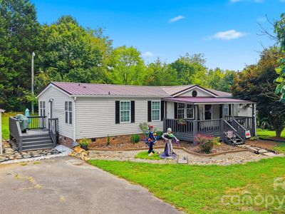 3627 Beachtree Dr