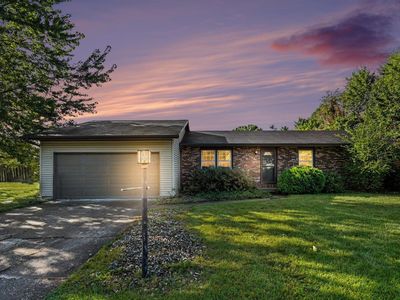 Property at 22042 Sandybrook Dr, South Bend, IN