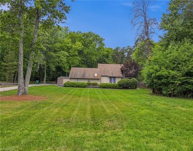 3611 Huntingridge Dr