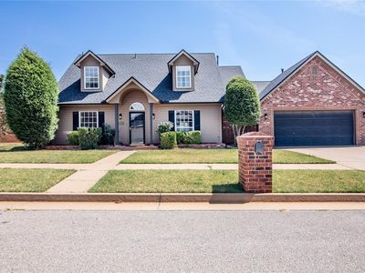 15604 Hyde Parke Dr
