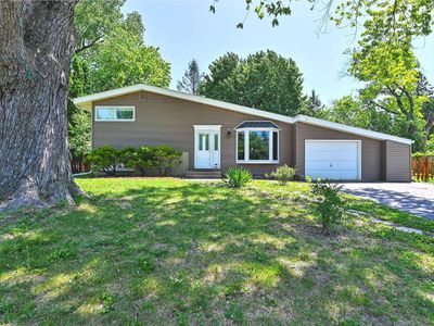 7822 North 53rd STREET