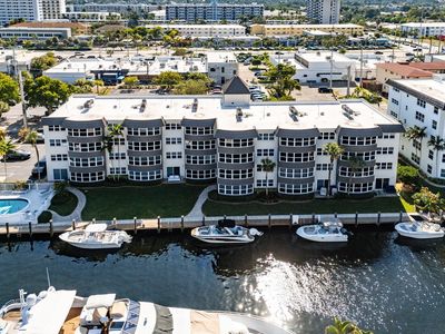 3031 NE 51ST Street #106W