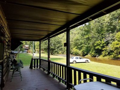 654 Creekside Dr