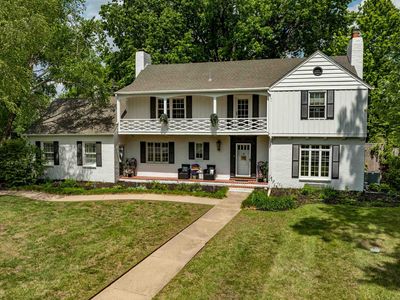 8 S Colonial Ct