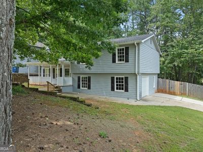 1301 Daniel Ln