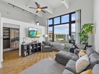1500 Washington St APT 10M