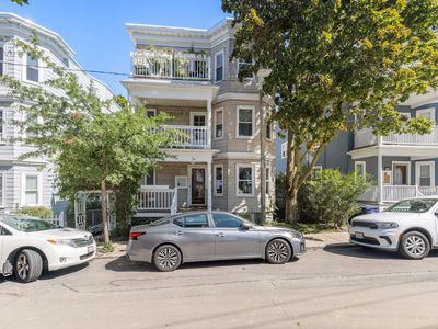 54 Percival St #2