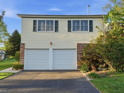 5 Chestnut Dr