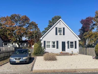 343 Kelly Avenue