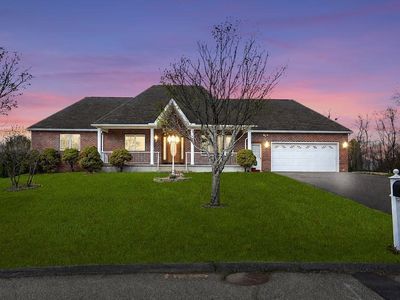 62 Parenteau Ct