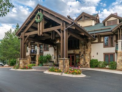 1463 Flattop Cir #301