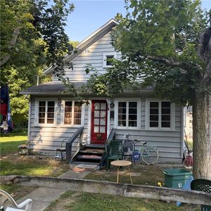 3803 River Rd