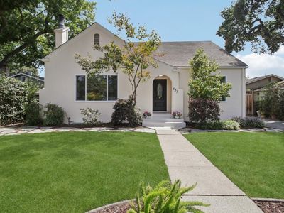433 Monroe Dr