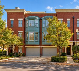 157 River Walk Ct