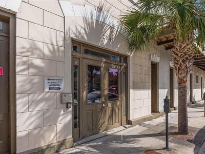 204 Conti St Unit 1-B