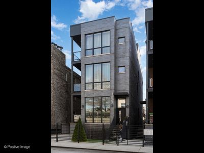 1537 W Pearson St #2