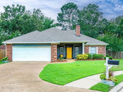 221 Cherrybark Ln