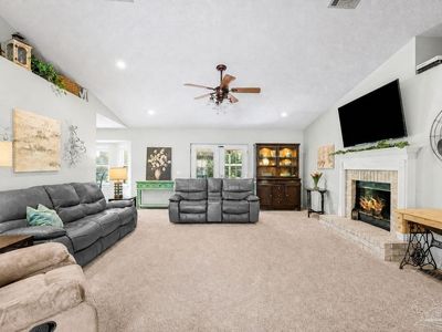 5598 Chanterelle Cir