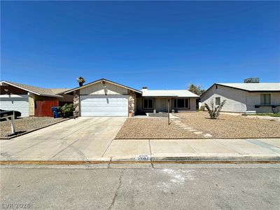 2501 Oak Glen Way