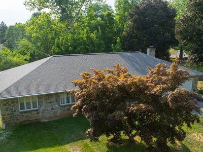 Property at 28 Landis Dr, Lancaster, PA