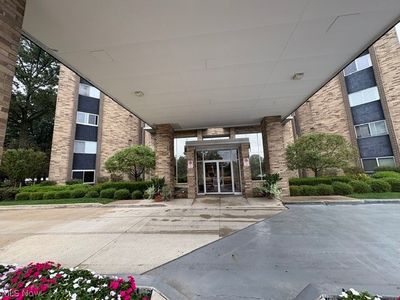 2112 Acacia Park Dr APT 205