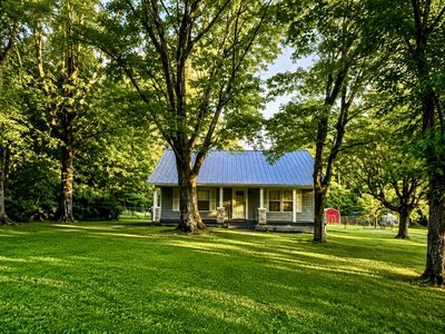 Property at 3328 Church St, Burns, TN