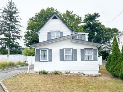 20 Walters Avenue