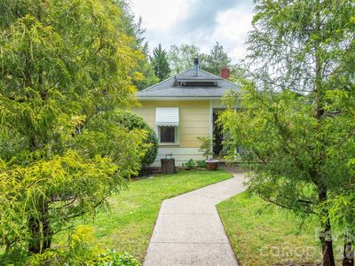 110 Enthoffer St