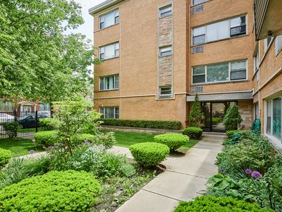 2205 W Highland Ave #1N