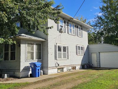 140 3rd St