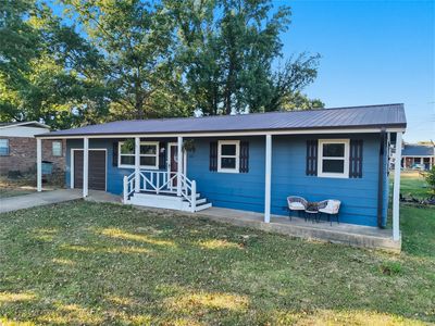 321 Mockingbird Ln