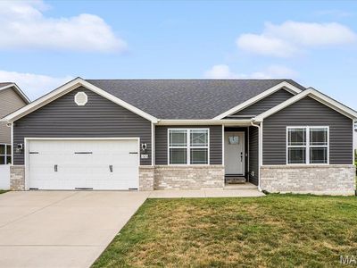 1323 Orchard Lakes Cir