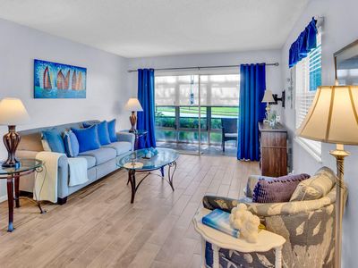 104 ROYAL OAK Drive #101