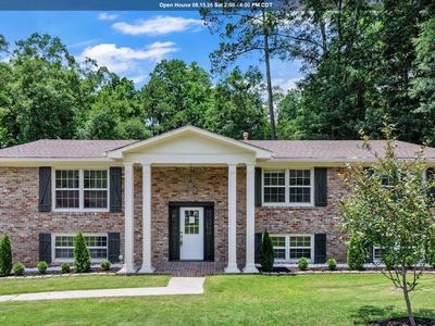 Property at 2836 Vestavia Forest Pl, Vestavia Hills, AL