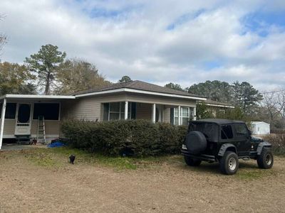 23 Stephen Dr