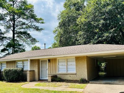 718 Perry Hill Rd