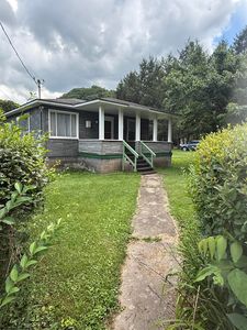 25267 Seneca Trl