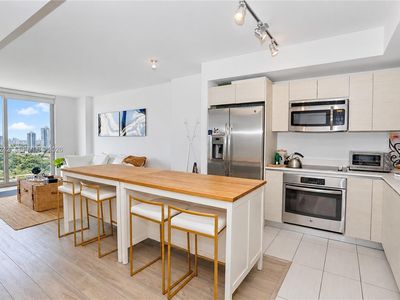 4250 Biscayne Blvd APT 1512