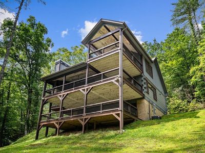 215 Twin Creeks