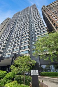 1440 N Lake Shore Dr APT 23A